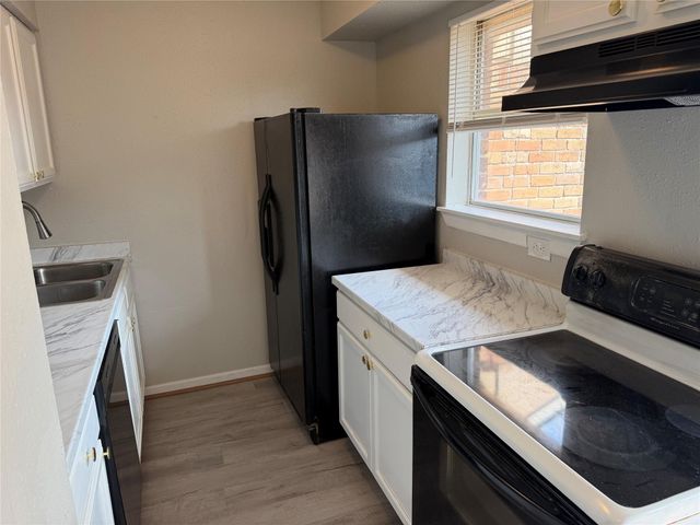 3320 Burke Road 54, Pasadena, TX 77504
