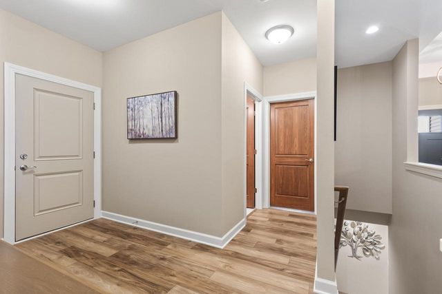 1518 Weston Ridge ROAD, Oconomowoc, WI 53066