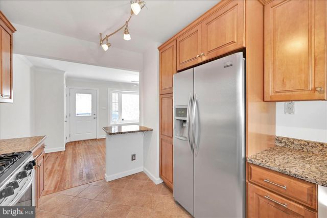 4340 WINFIELD TER, Easton, PA 18045