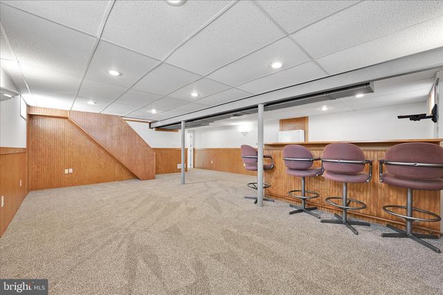 4340 WINFIELD TER, Easton, PA 18045