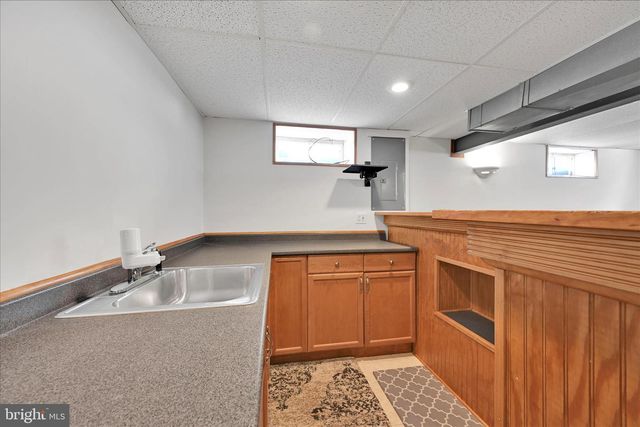 4340 WINFIELD TER, Easton, PA 18045