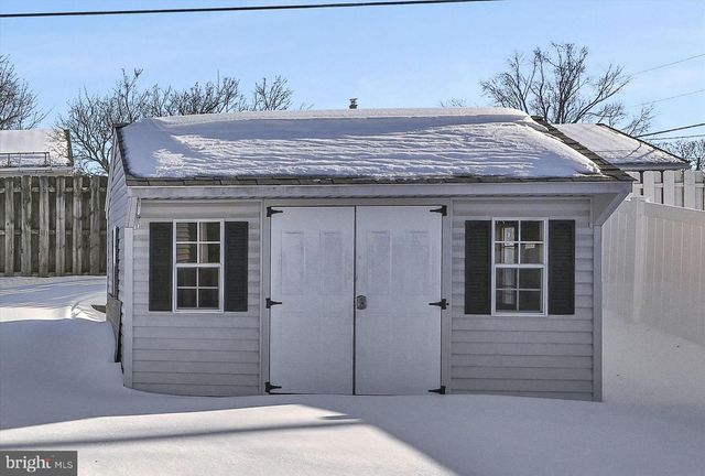 4340 WINFIELD TER, Easton, PA 18045