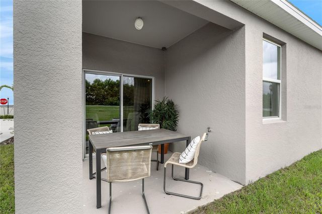1737 FLAG STREET, Haines City, FL 33844