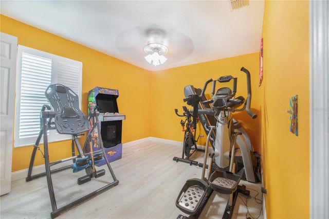 1382 SALISBURY DRIVE, Winter Haven, FL 33881