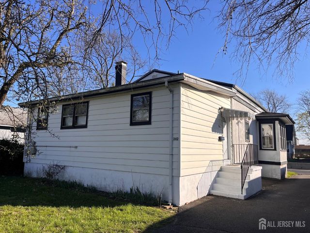 342 shoreland Circle, Old Bridge, NJ 08879