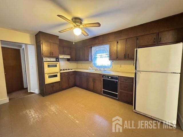 342 shoreland Circle, Old Bridge, NJ 08879