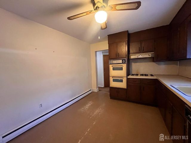 342 shoreland Circle, Old Bridge, NJ 08879