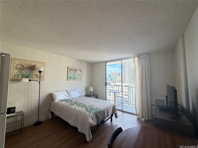 1920 Ala Moana Boulevard 1414, Honolulu, HI 96815