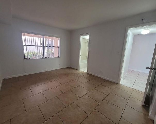 2949 Riverside Drive 124, Coral Springs, FL 33065
