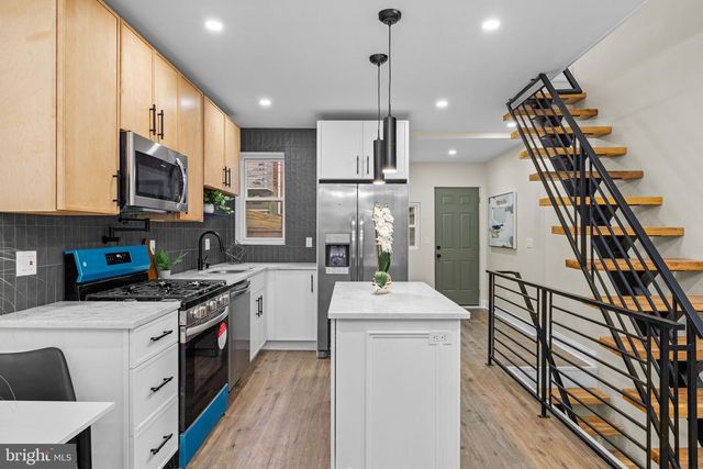 1922 S CHADWICK ST, Philadelphia, PA 19145