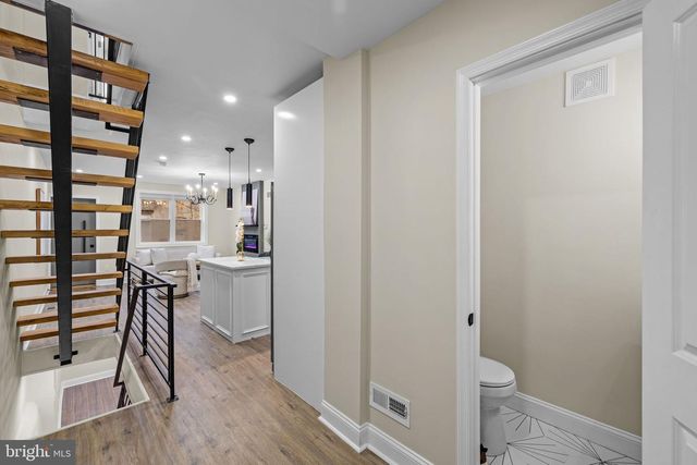 1922 S CHADWICK ST, Philadelphia, PA 19145