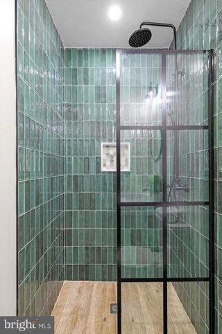 1922 S CHADWICK ST, Philadelphia, PA 19145