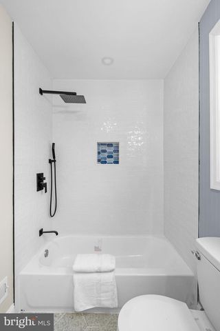 1922 S CHADWICK ST, Philadelphia, PA 19145