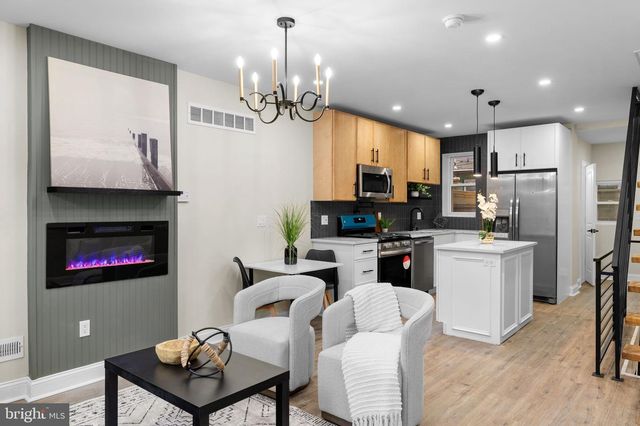 1922 S CHADWICK ST, Philadelphia, PA 19145