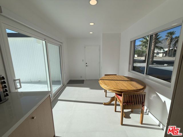 3060 N Farrell Drive, Palm Springs, CA 92262