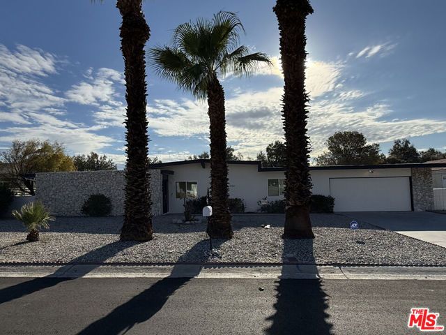3060 N Farrell Drive, Palm Springs, CA 92262
