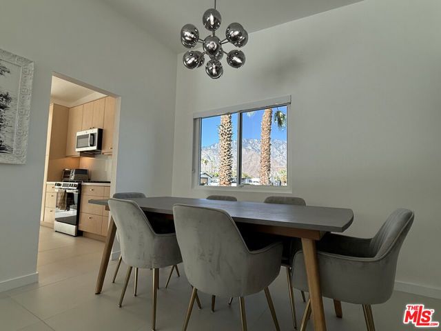 3060 N Farrell Drive, Palm Springs, CA 92262