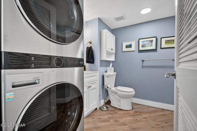 3013 S Atlantic Ave Apt 201, Daytona Beach Shores, FL 32118