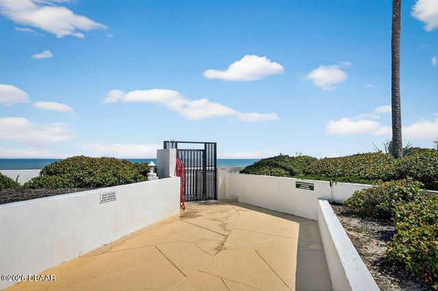 3013 S Atlantic Ave Apt 201, Daytona Beach Shores, FL 32118