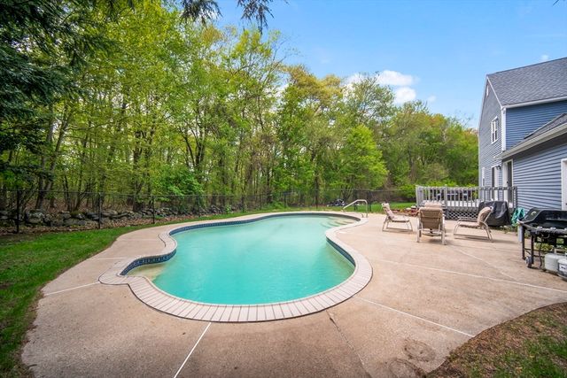 29 Shea Drive, Marlborough, MA 01752