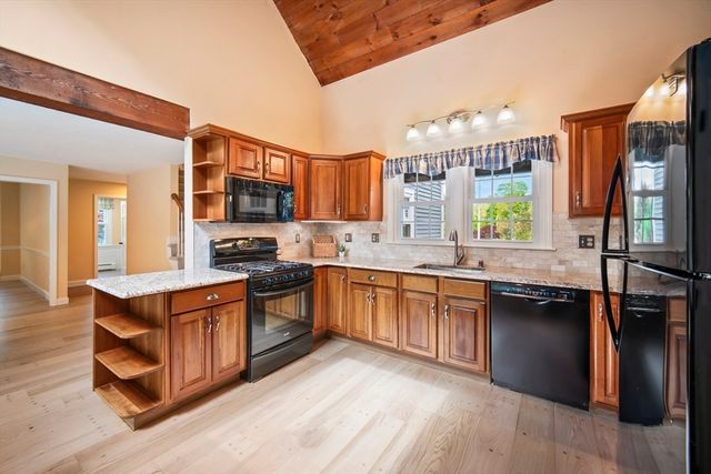 29 Shea Drive, Marlborough, MA 01752