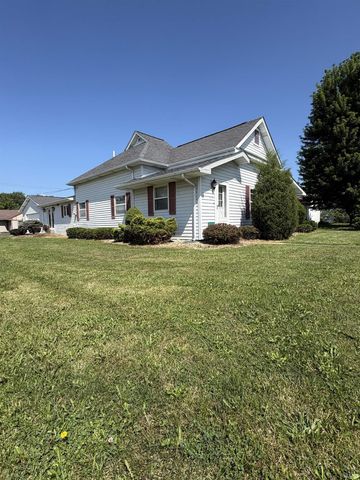 215 N 1st Street, Upland, IN 46989