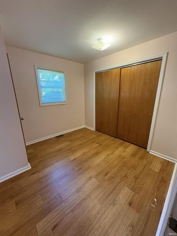 215 N 1st Street, Upland, IN 46989