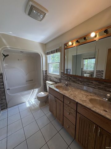 215 N 1st Street, Upland, IN 46989