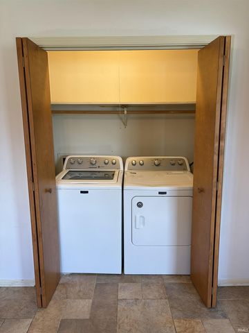 215 N 1st Street, Upland, IN 46989