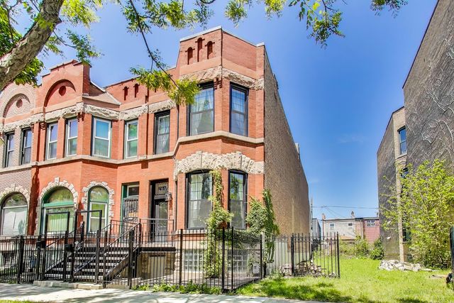 2662 W WASHINGTON Boulevard, Chicago, IL 60612
