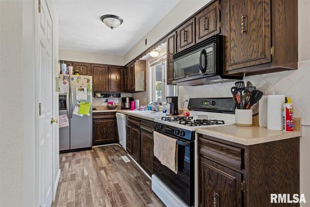 49 Etherton Lane, Springfield, IL 62712