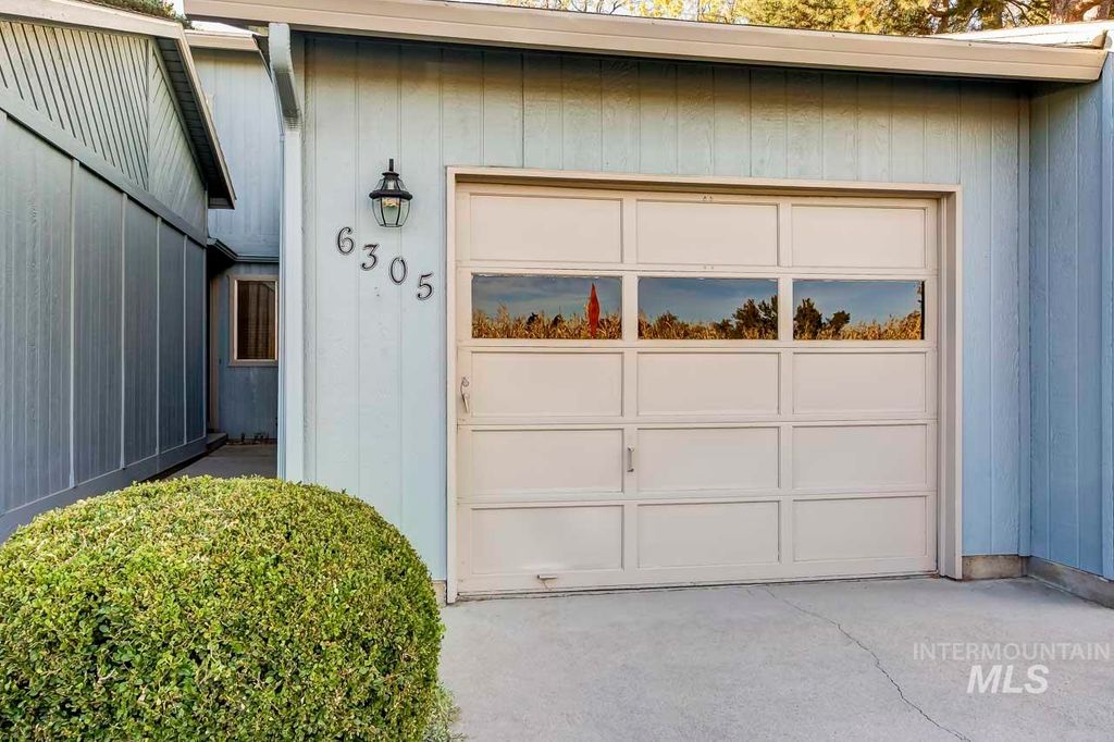 6305 W Morris Hill Rd, Boise, ID 83704 photo 2