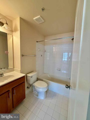 11918 WEYBRIDGE LN, Germantown, MD 20876