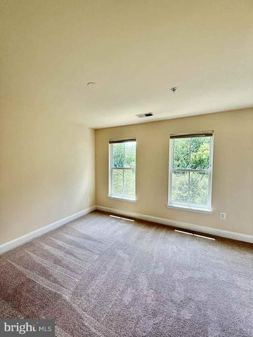 11918 WEYBRIDGE LN, Germantown, MD 20876