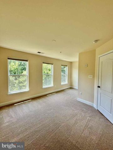11918 WEYBRIDGE LN, Germantown, MD 20876