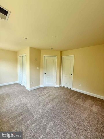 11918 WEYBRIDGE LN, Germantown, MD 20876