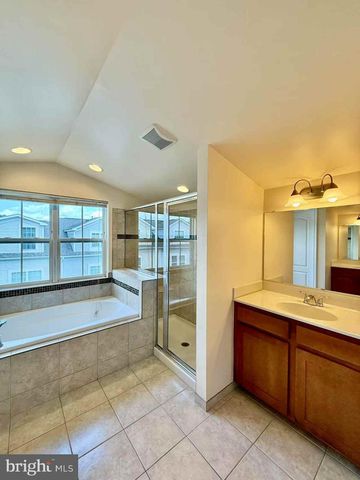 11918 WEYBRIDGE LN, Germantown, MD 20876