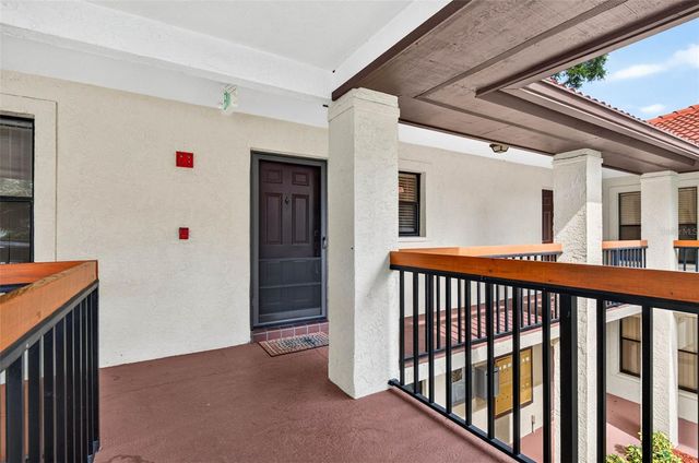1709 HAMMOCK PINE BOULEVARD 1709, Clearwater, FL 33761