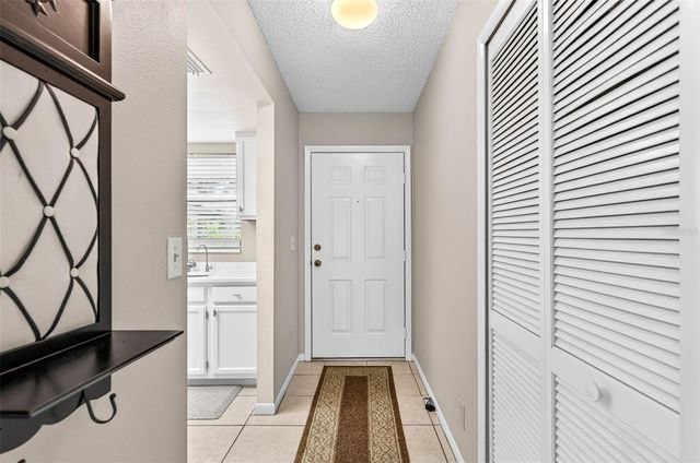 1709 HAMMOCK PINE BOULEVARD 1709, Clearwater, FL 33761