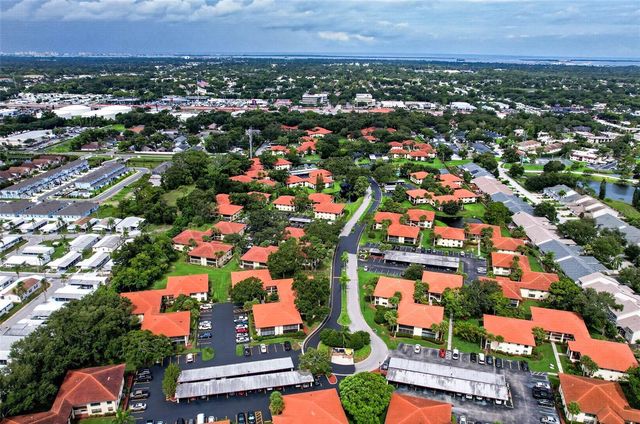 1709 HAMMOCK PINE BOULEVARD 1709, Clearwater, FL 33761
