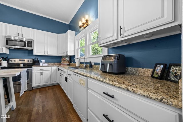 1200 S 10th Street, Lillington, NC 27546