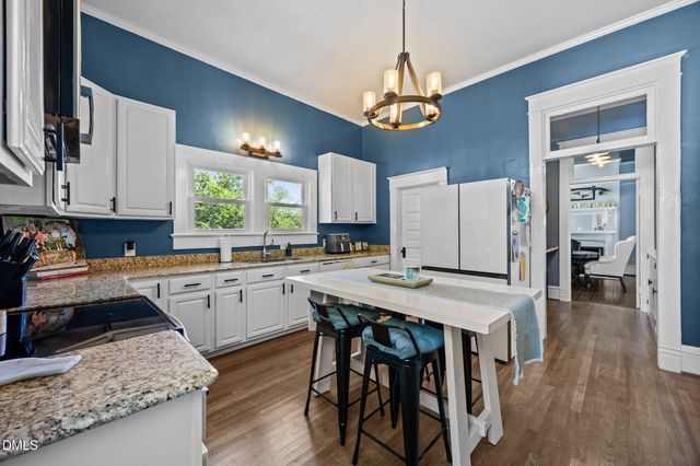 1200 S 10th Street, Lillington, NC 27546