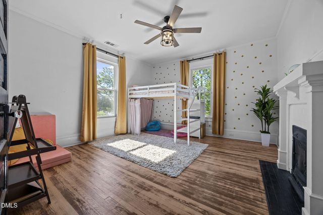 1200 S 10th Street, Lillington, NC 27546