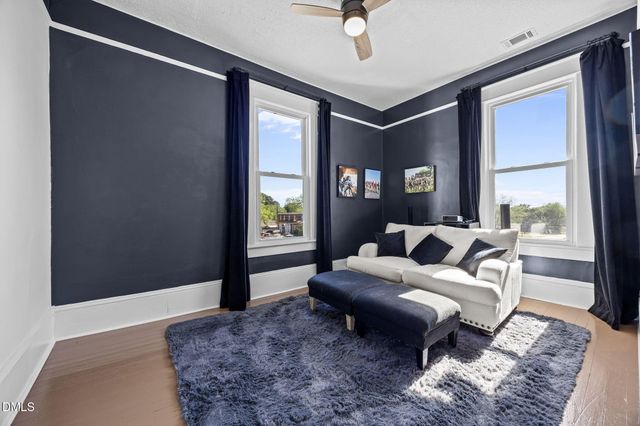 1200 S 10th Street, Lillington, NC 27546