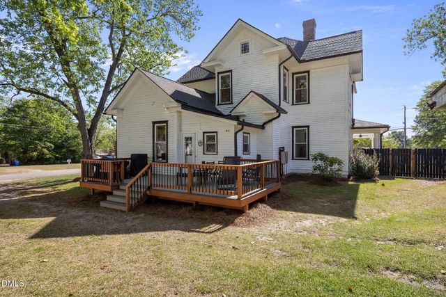 1200 S 10th Street, Lillington, NC 27546