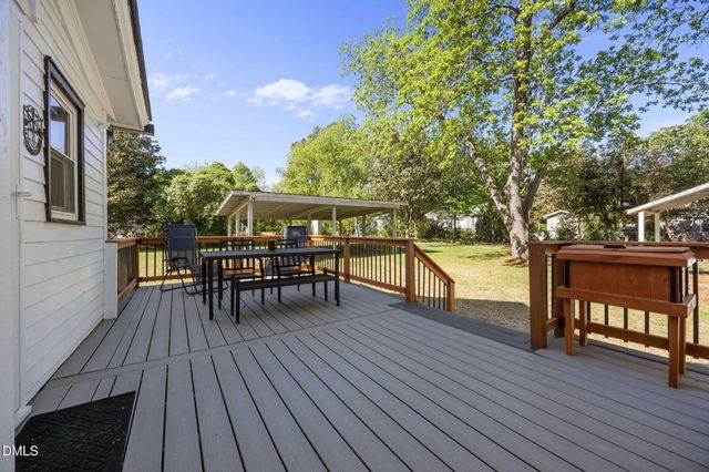 1200 S 10th Street, Lillington, NC 27546