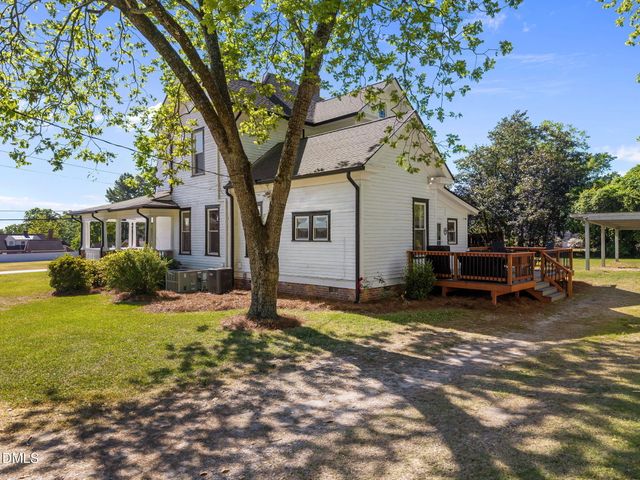 1200 S 10th Street, Lillington, NC 27546