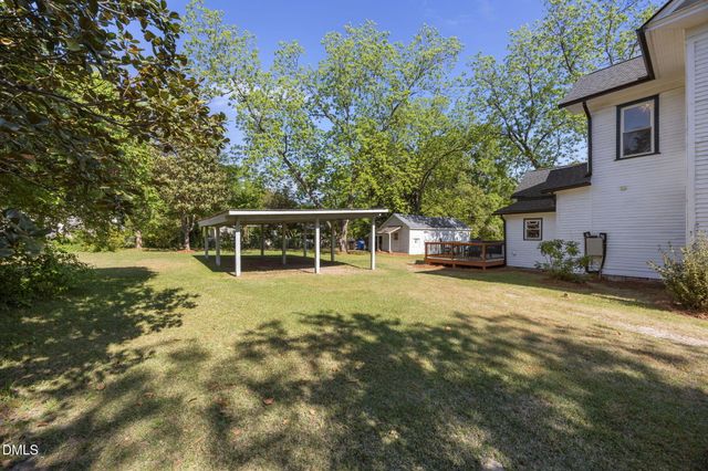 1200 S 10th Street, Lillington, NC 27546