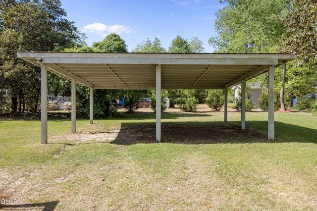 1200 S 10th Street, Lillington, NC 27546