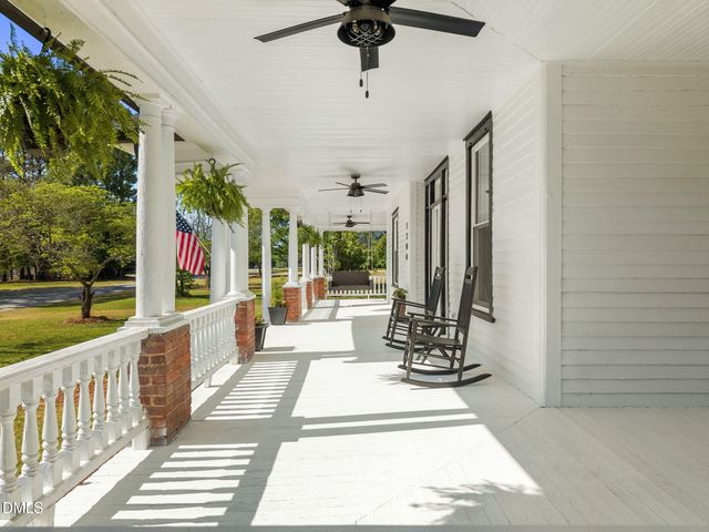 1200 S 10th Street, Lillington, NC 27546